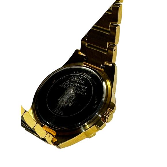 GUESS Unisex Gold-Tone Stainless Steel Bracelet Watch 40mm - Picture 8 of 13